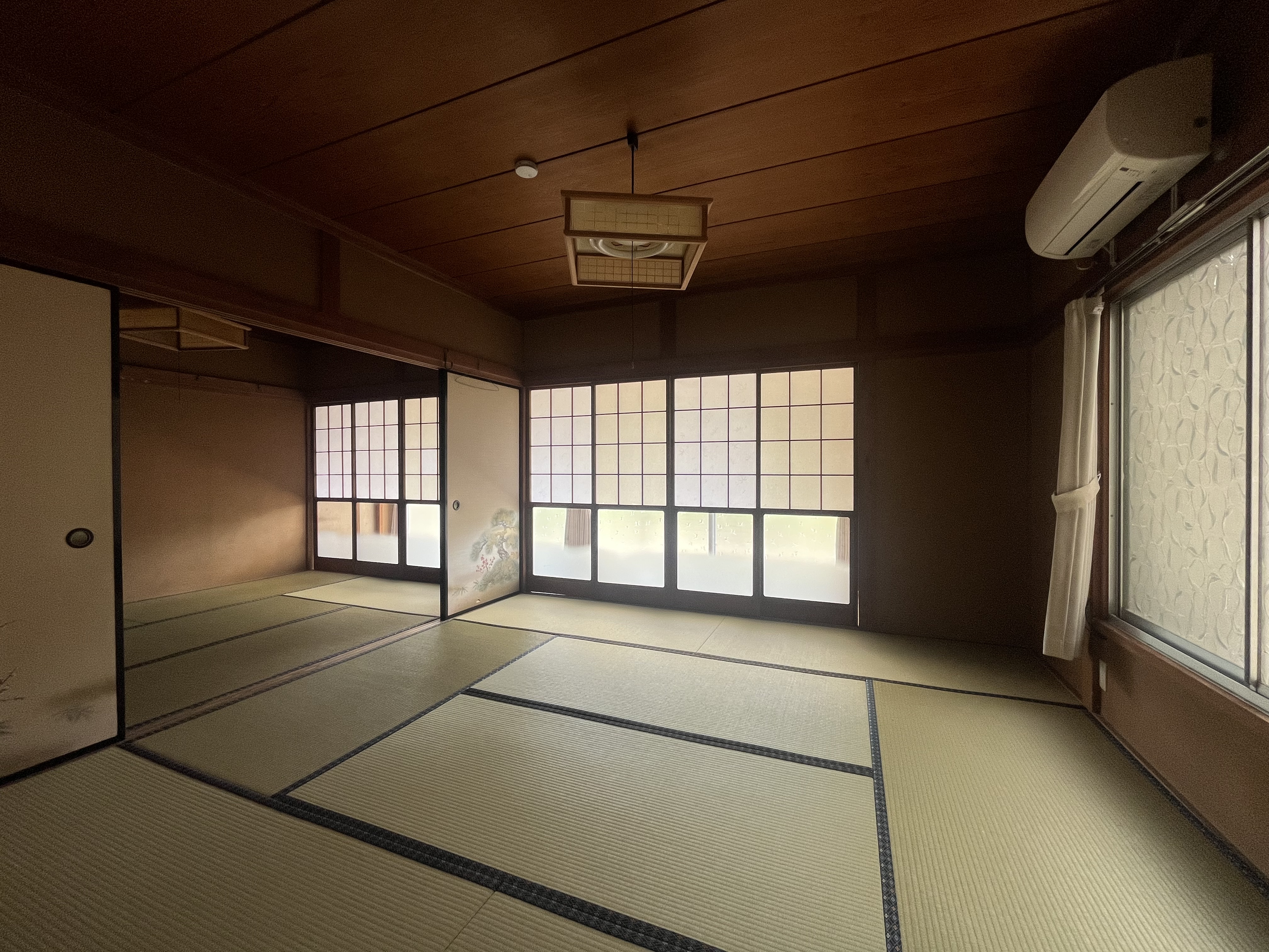 二間続きの和室